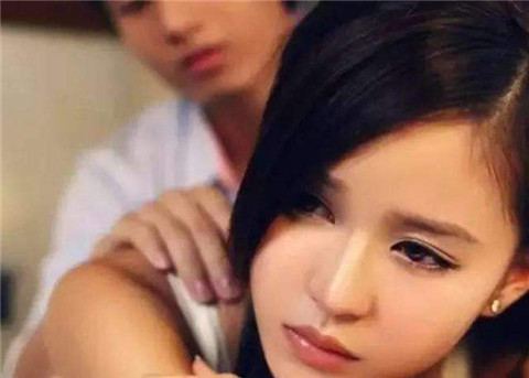 保持距离,避免身体接触